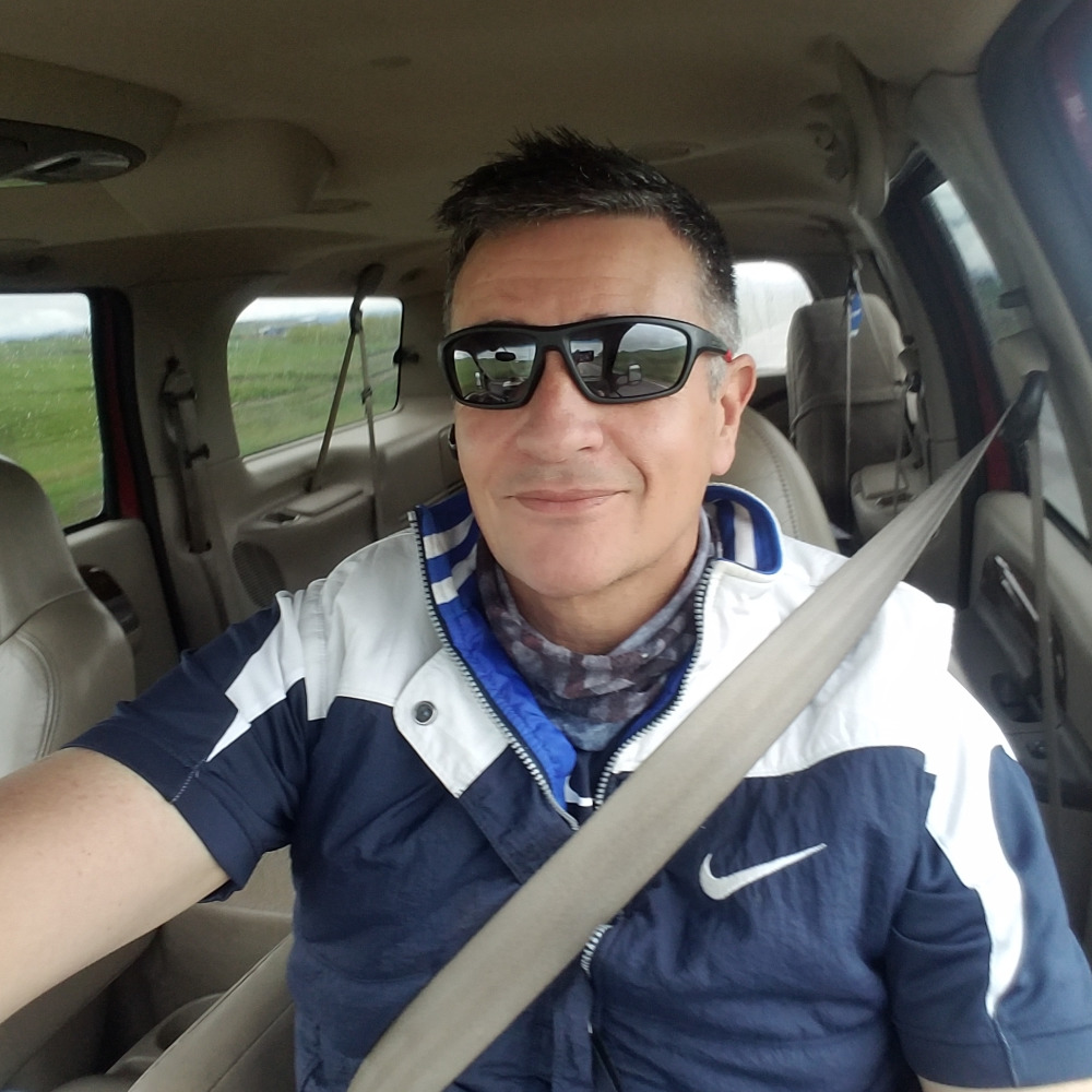 Meet your Posher, Posh